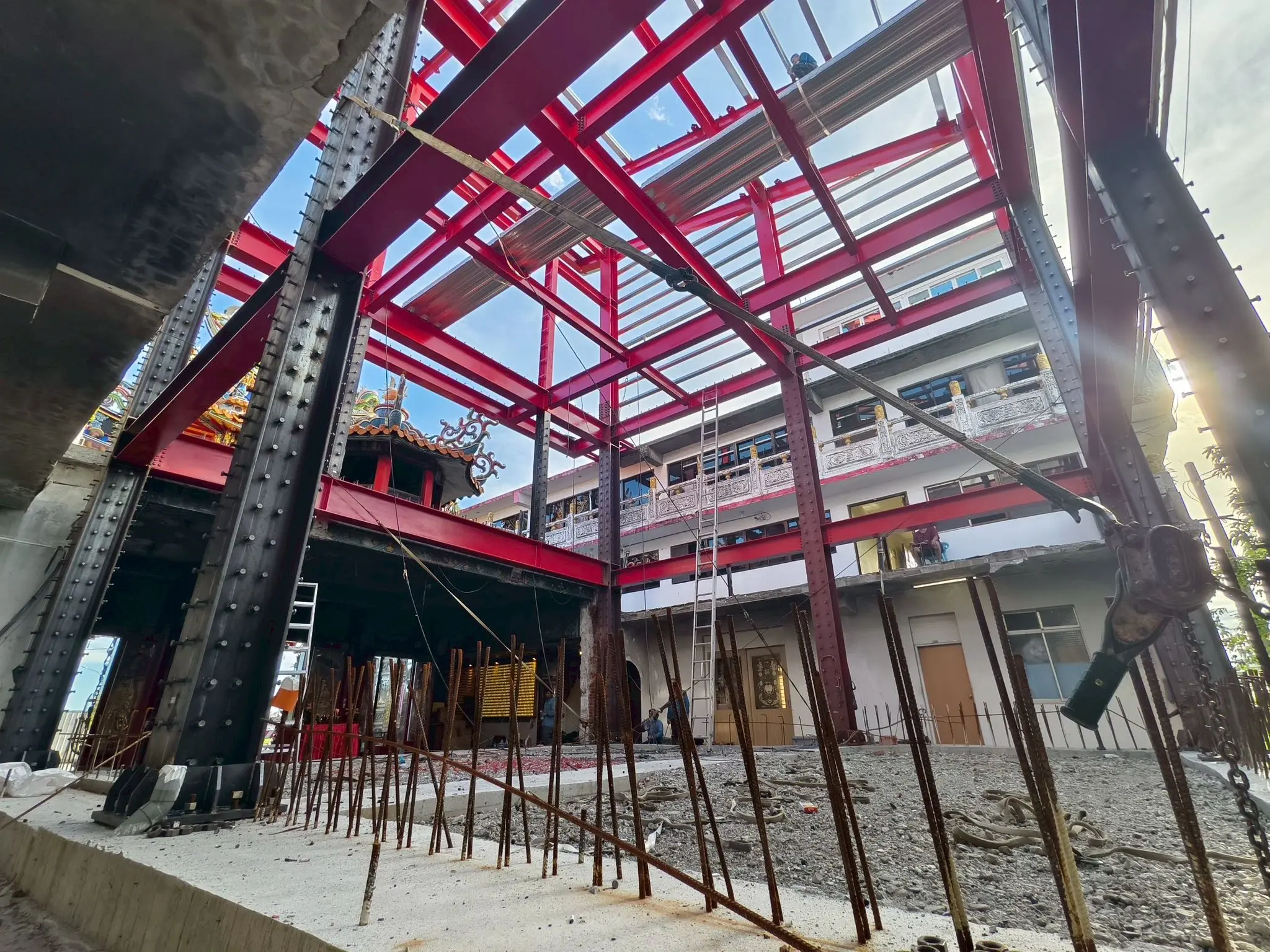 567333733 1241711177997779 6171313647848871860 N